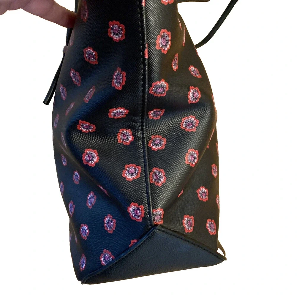 Nine West Large Tote Bag Purse Black w/ Red Pink Floral Geo Faux Leather Zip Top